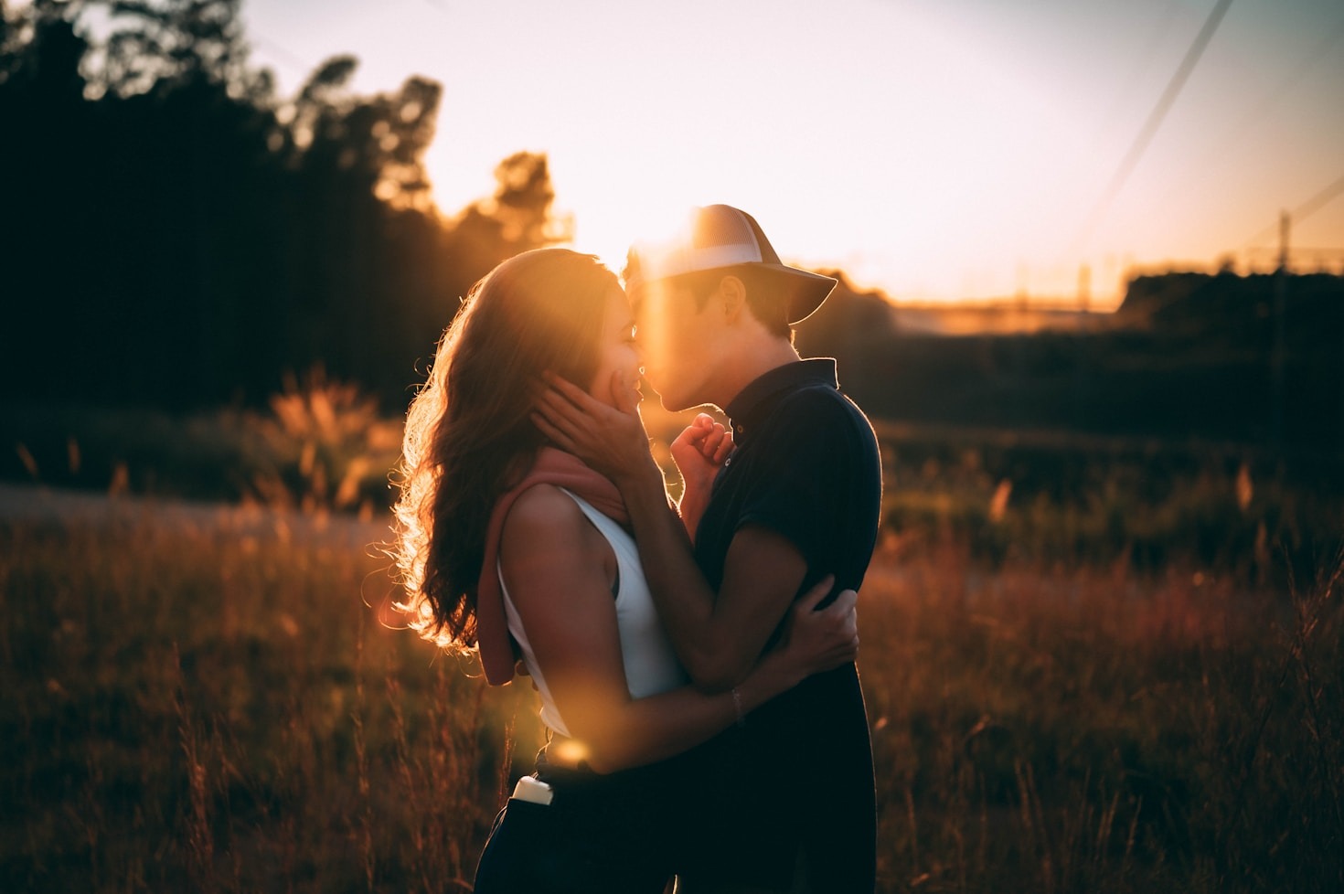 Connecting Across Generations: Dating Beyond Age Barriers